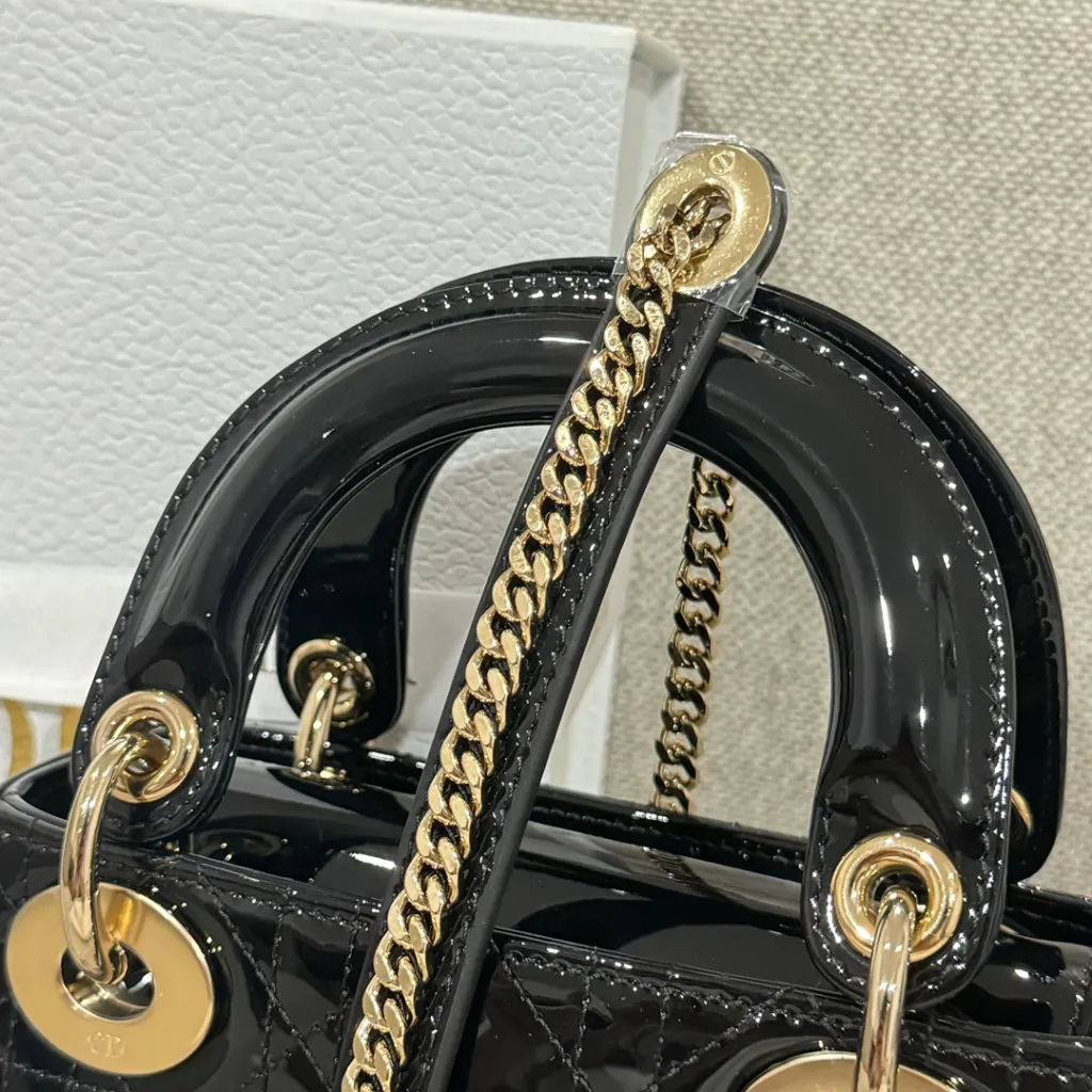 c932180f852b601f899e54fe12d66d53_1755591990_7048.jpg