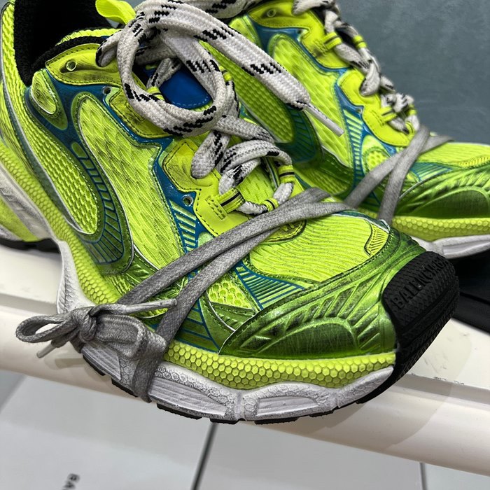 발렌시아가 3xl 스니커즈 (남녀공용)