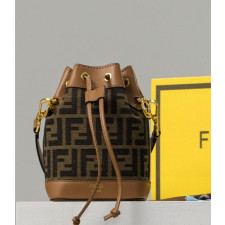 (국내배송) 펜디 몬트레조 미니 여성 버킷백