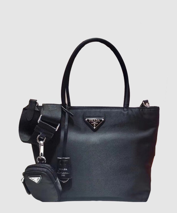 프라다 테수토 토트백 1BG320