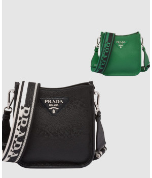 프라다 가죽 미니 숄더백 1BH191