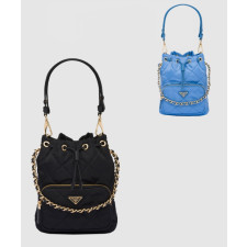 프라다 리에디션 1995 여성 체인 버킷백