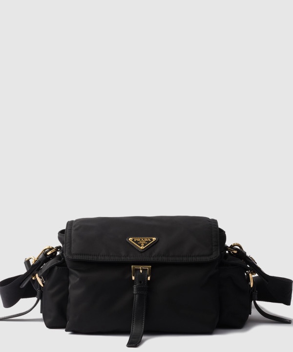 프라다 익스플로어 미디움 숄더백 1BD394