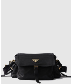 프라다 익스플로어 미디움 나파 가죽 숄더백 1BD394