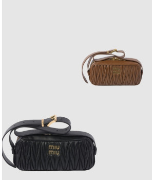 미우미우 마테라쎄 나파 레더 숄더백 5BC158