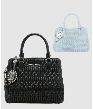 미우미우 크리스탈 클로케 토트백 5BA067