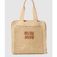 미우미우 로고 라피아 토트백 5BG230