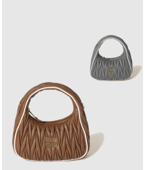 미우미우 완더 마테라쎄 파이핑 스몰 호보백 5BC125