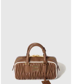 미우미우 아르카디 마테라쎄 파이핑 스몰 토트백 5BB142