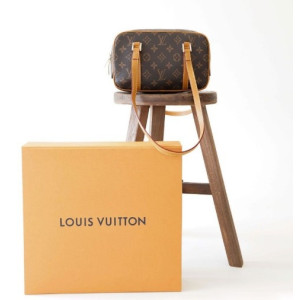 (국내배송) 루이비통 모노그램 시테 숄더백