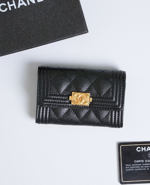 (국내배송) 샤넬 캐비어 보이 카드 지갑