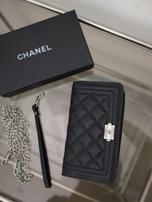 (국내배송) 샤넬 보이 샤넬 지퍼 카드지갑 캐비어 가죽 폰케이스