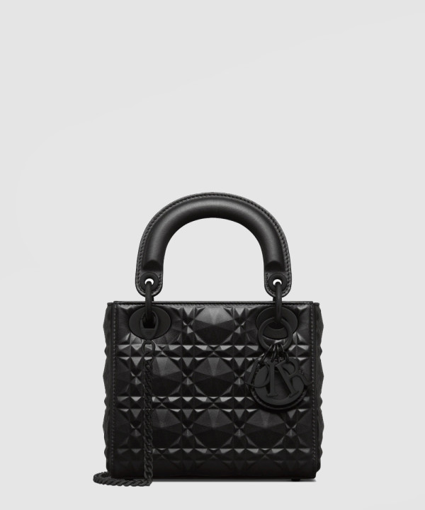 디올 레이디 미니 백 다이아몬드 까나쥬 M0505