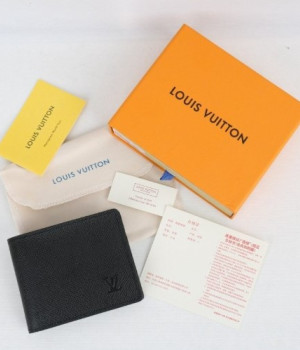 (국내배송) 루이비통 M60895 슬렌더 윌릿 반지갑