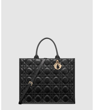 디올 북토트백 매크로까나쥬 라지 M1323