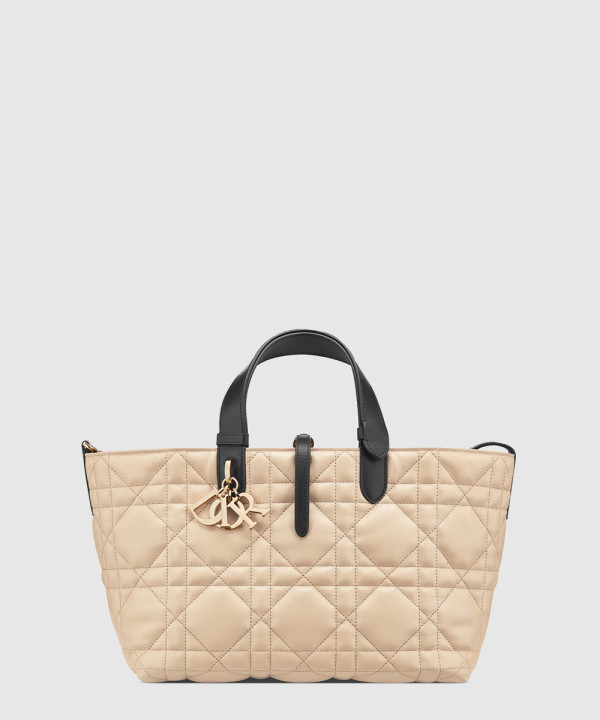 디올 뚜주흐 토트백 미디움 M2821