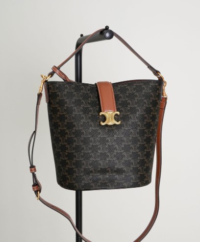 (국내배송) 셀린느 트리옹프 루이스 백