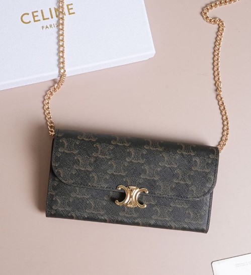 (국내배송) 셀린느 트리옹프 체인 장지갑