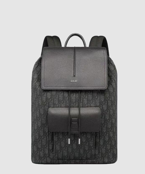 디올 오블리크 백팩 1MOBA