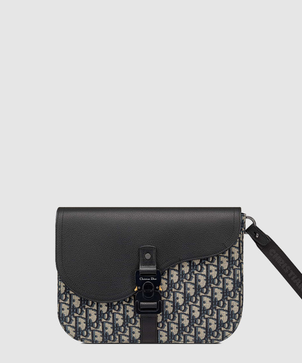 디올 새들 A5 파우치 2ADCA