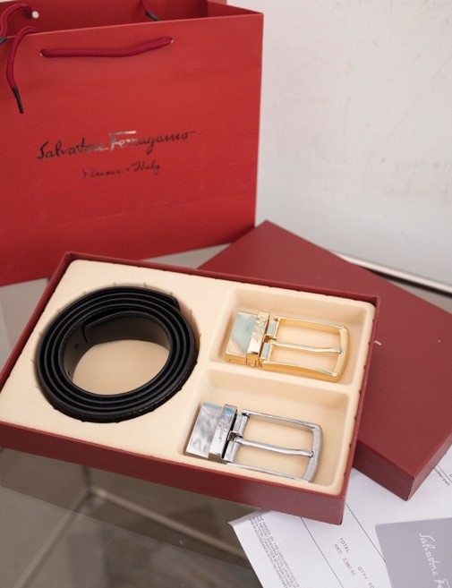 (국내배송) 페레가모 투버클 컷팅 벨트