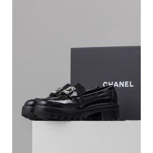 (국내배송) 샤넬 로퍼 카프스킨, 메탈 블랙 G45156