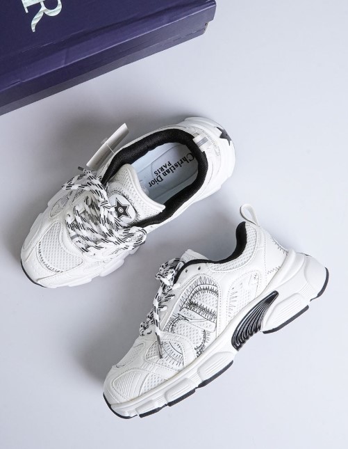 (국내배송) 디올 Chrono 크로노 매쉬 라미네이티드 레더 스니커즈