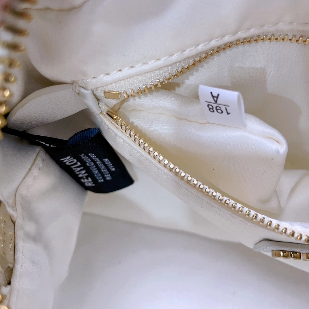 05690ac46abd98ae758d48df9aa10a4e_1758572342_0687.jpg 05690ac46abd98ae758d48df9aa10a4e_1758572342_0687.jpg