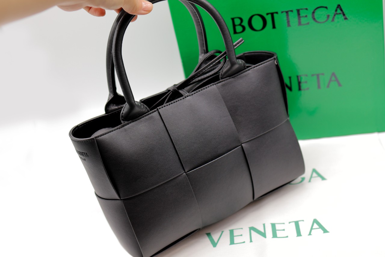 05690ac46abd98ae758d48df9aa10a4e_1758867728_9959.jpg 05690ac46abd98ae758d48df9aa10a4e_1758867728_9959.jpg