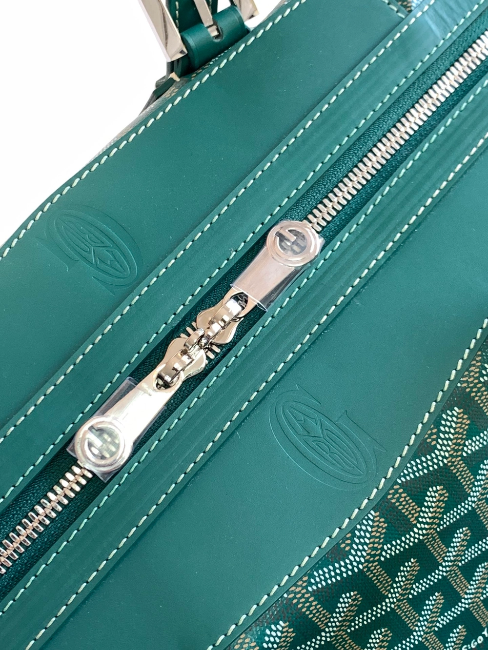 ee11c2b363e77cc2ffb275bf890f86fc_1758437196_877.jpg ee11c2b363e77cc2ffb275bf890f86fc_1758437196_877.jpg