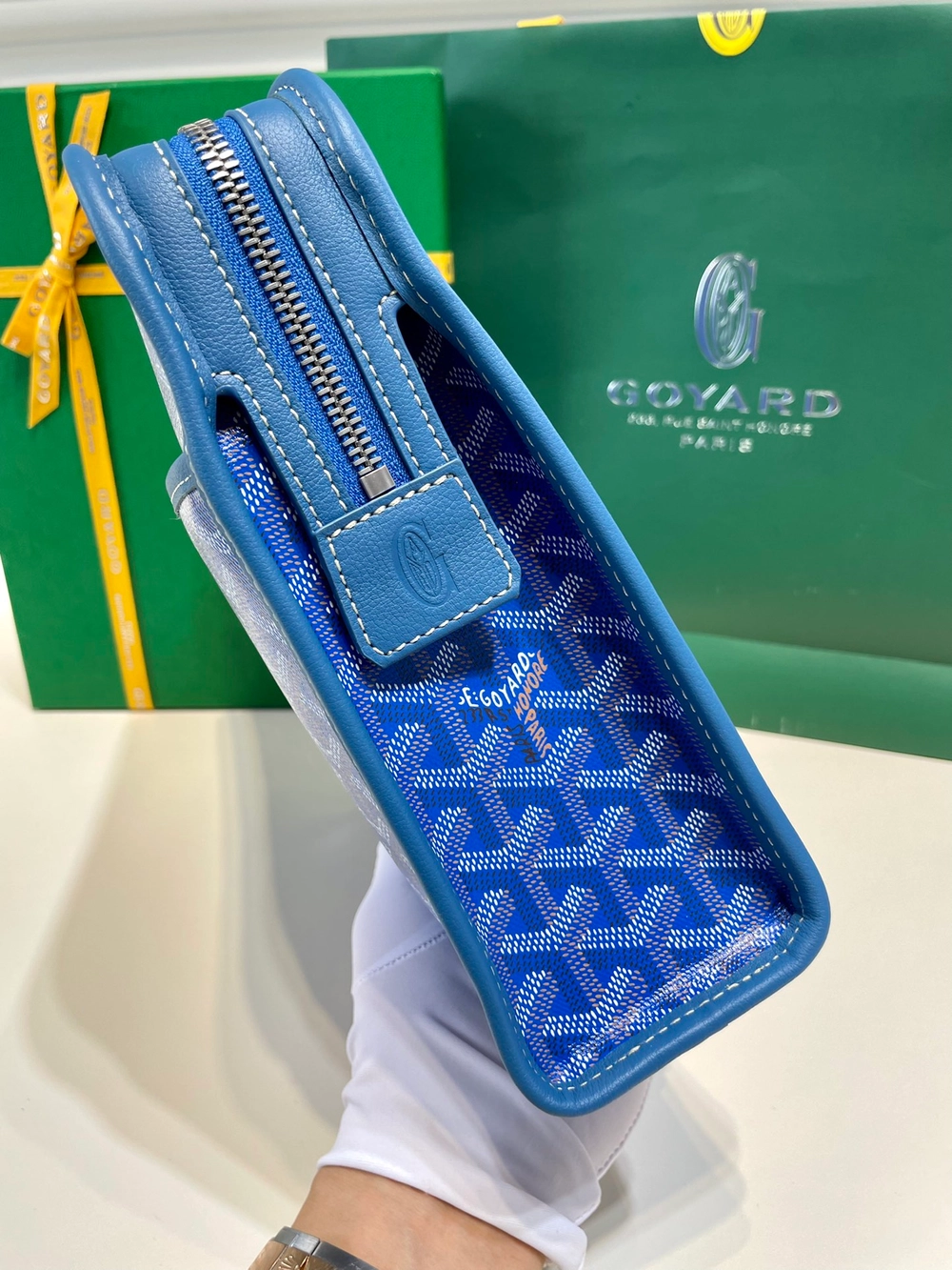 ee11c2b363e77cc2ffb275bf890f86fc_1758438887_2605.jpg ee11c2b363e77cc2ffb275bf890f86fc_1758438887_2605.jpg