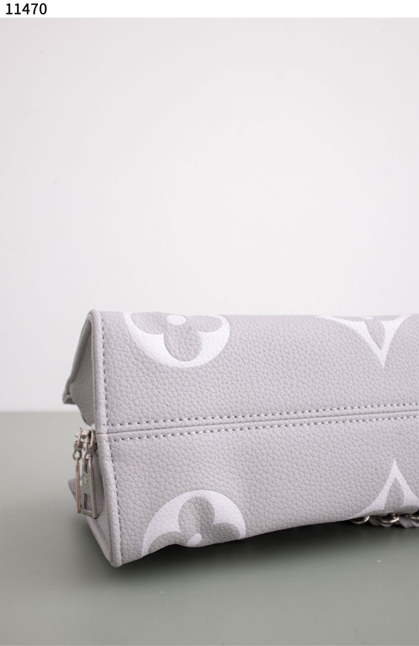 05690ac46abd98ae758d48df9aa10a4e_1759301451_8516.jpg 05690ac46abd98ae758d48df9aa10a4e_1759301451_8516.jpg