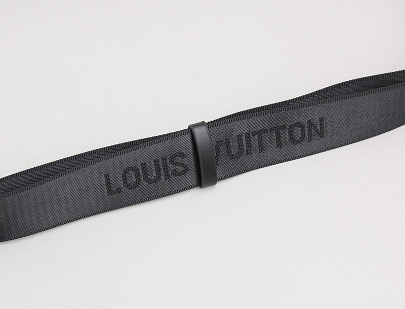 05690ac46abd98ae758d48df9aa10a4e_1759302695_2452.jpg 05690ac46abd98ae758d48df9aa10a4e_1759302695_2452.jpg