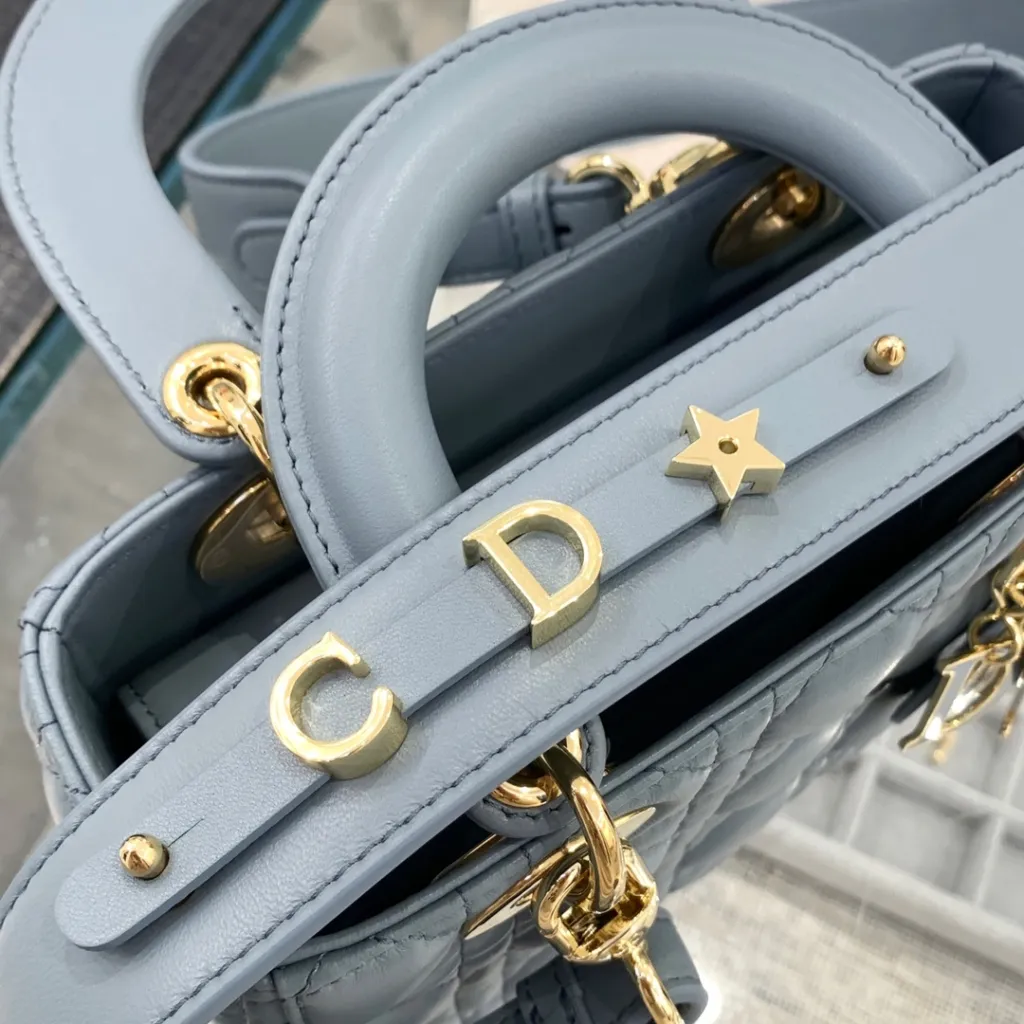 256df7191834af4dc2b38209ff4b5527_1761213368_566.jpg 256df7191834af4dc2b38209ff4b5527_1761213368_566.jpg