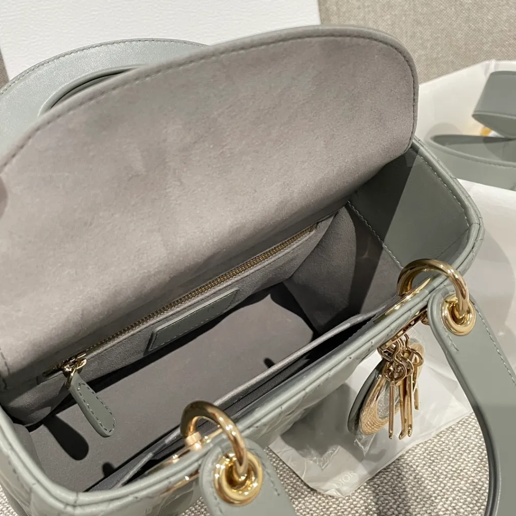 256df7191834af4dc2b38209ff4b5527_1761213524_7782.jpg 256df7191834af4dc2b38209ff4b5527_1761213524_7782.jpg