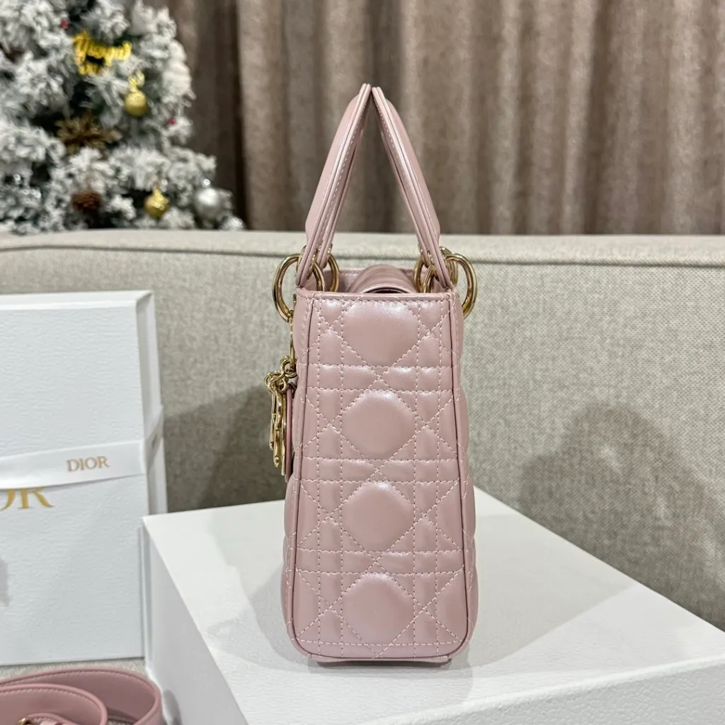 256df7191834af4dc2b38209ff4b5527_1761213576_8013.jpg 256df7191834af4dc2b38209ff4b5527_1761213576_8013.jpg