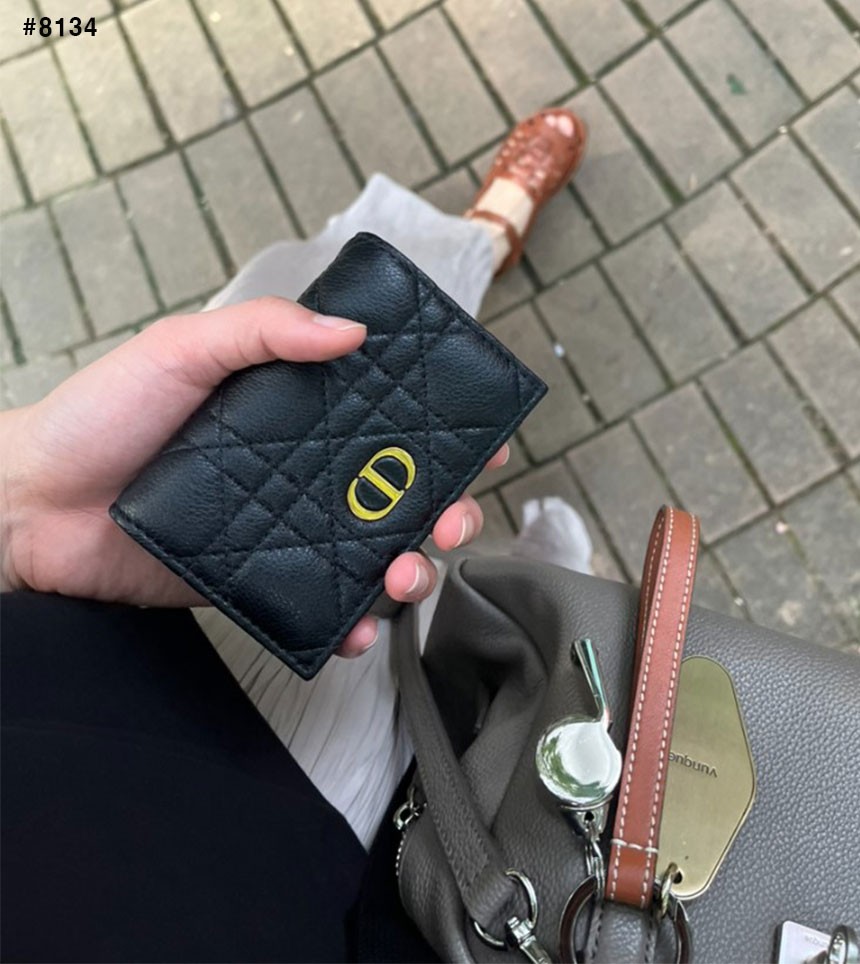 bff586879f5778d444f24a932000a870_1760442861_4695.jpg bff586879f5778d444f24a932000a870_1760442861_4695.jpg