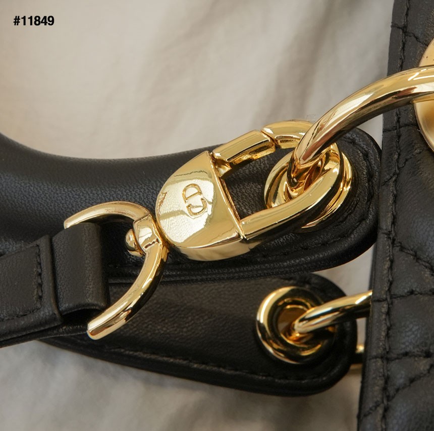 bff586879f5778d444f24a932000a870_1760445513_5871.jpg bff586879f5778d444f24a932000a870_1760445513_5871.jpg