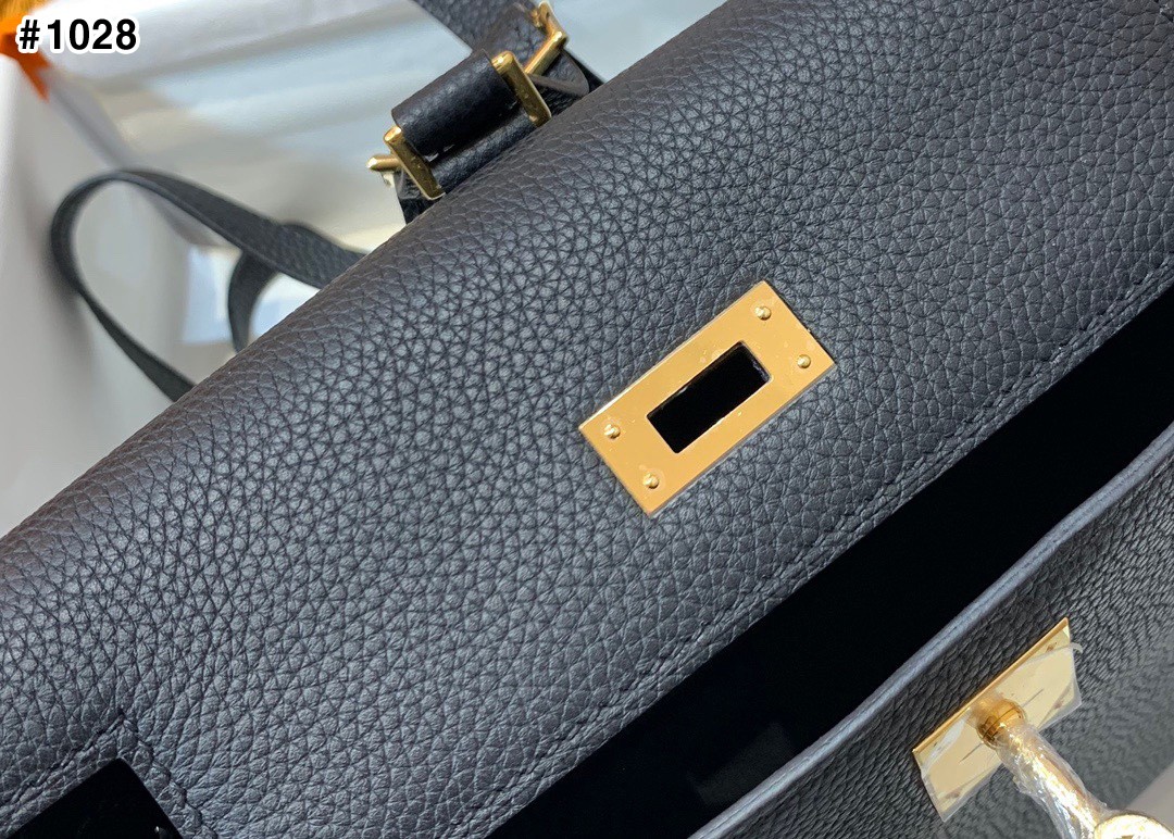 bff586879f5778d444f24a932000a870_1760483871_4386.jpg bff586879f5778d444f24a932000a870_1760483871_4386.jpg