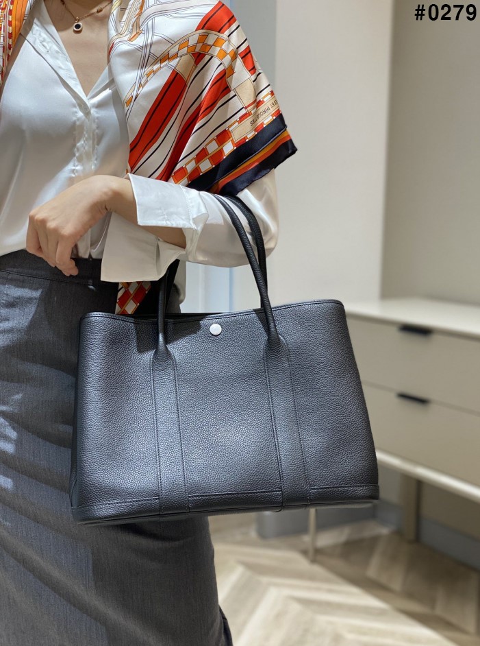 bff586879f5778d444f24a932000a870_1760484308_1745.jpg bff586879f5778d444f24a932000a870_1760484308_1745.jpg