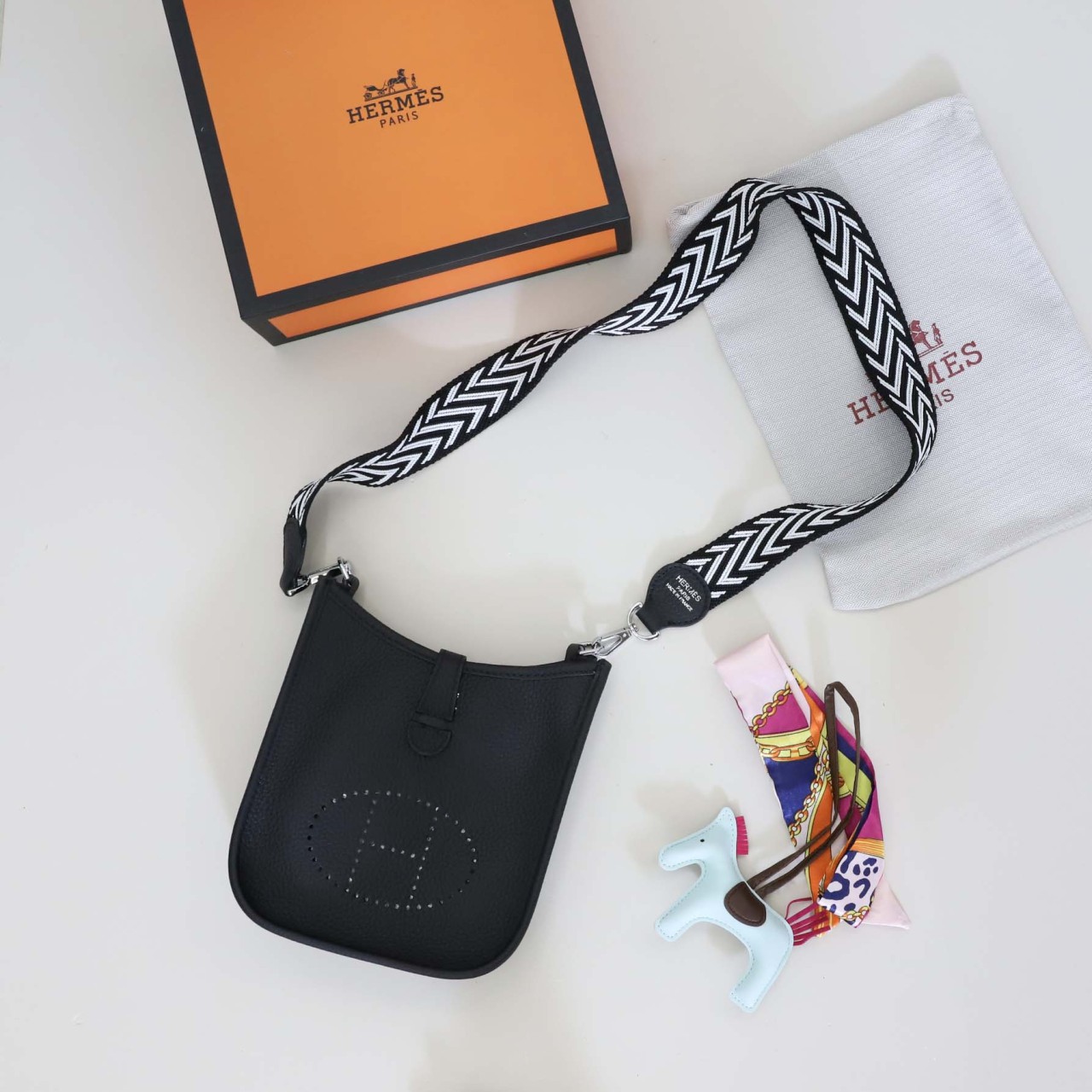 bff586879f5778d444f24a932000a870_1760484533_0794.jpg bff586879f5778d444f24a932000a870_1760484533_0794.jpg