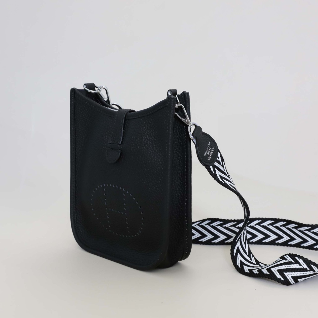 bff586879f5778d444f24a932000a870_1760484533_1383.jpg bff586879f5778d444f24a932000a870_1760484533_1383.jpg