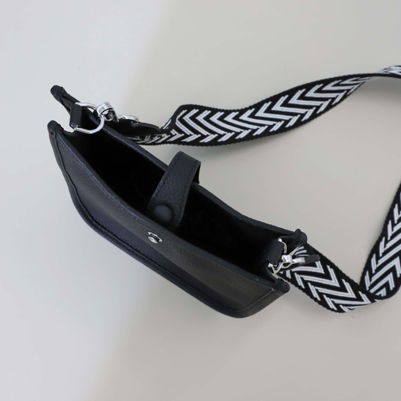 bff586879f5778d444f24a932000a870_1760484535_6727.jpg bff586879f5778d444f24a932000a870_1760484535_6727.jpg