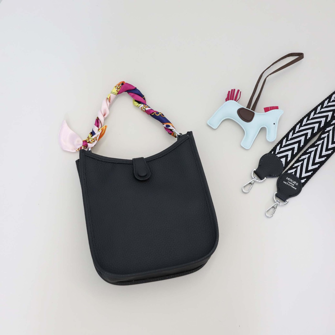 bff586879f5778d444f24a932000a870_1760484535_7291.jpg bff586879f5778d444f24a932000a870_1760484535_7291.jpg