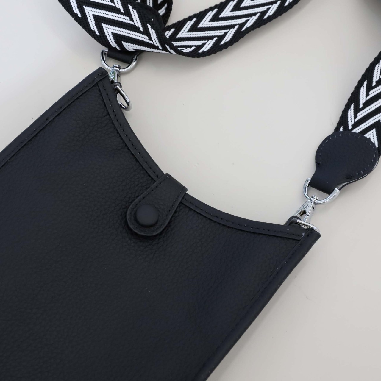 bff586879f5778d444f24a932000a870_1760484535_9122.jpg bff586879f5778d444f24a932000a870_1760484535_9122.jpg