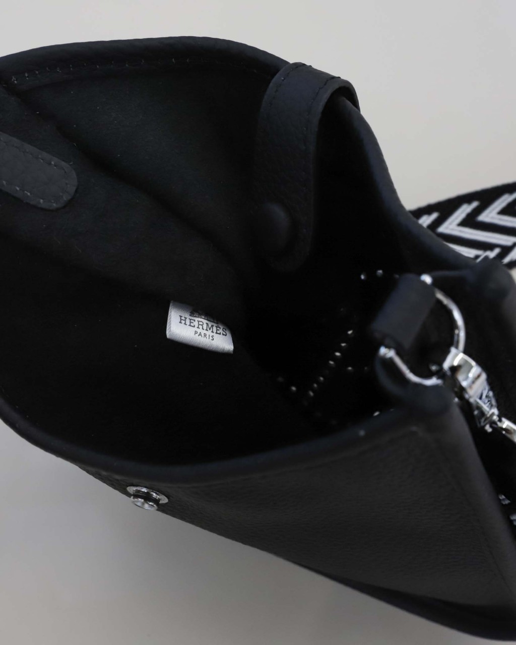 bff586879f5778d444f24a932000a870_1760484539_815.jpg bff586879f5778d444f24a932000a870_1760484539_815.jpg