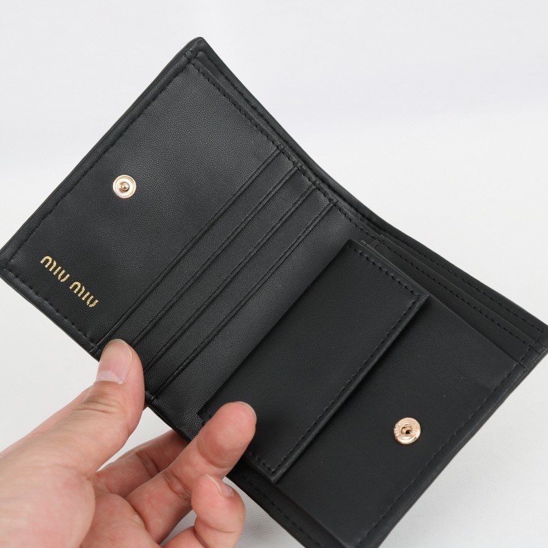 bff586879f5778d444f24a932000a870_1760629682_0151.jpg bff586879f5778d444f24a932000a870_1760629682_0151.jpg