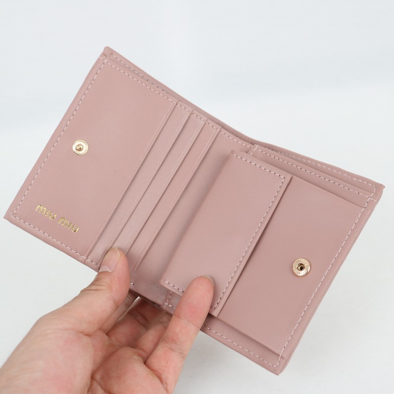 bff586879f5778d444f24a932000a870_1760629687_3591.jpg bff586879f5778d444f24a932000a870_1760629687_3591.jpg