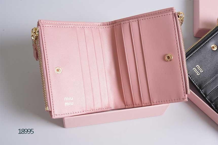 bff586879f5778d444f24a932000a870_1760629859_8712.jpg bff586879f5778d444f24a932000a870_1760629859_8712.jpg