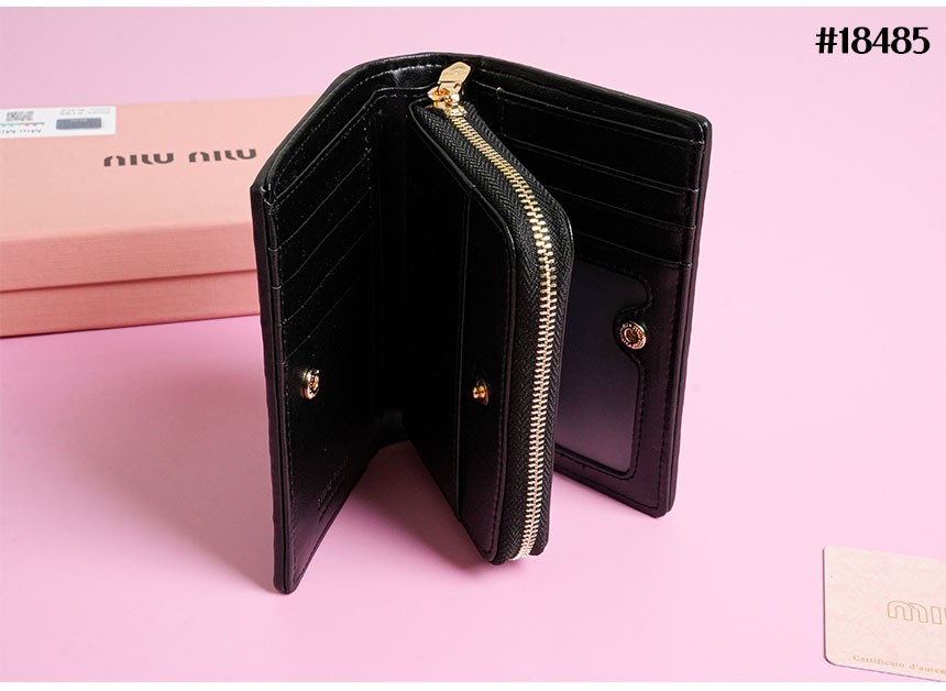 bff586879f5778d444f24a932000a870_1760629951_7062.jpg bff586879f5778d444f24a932000a870_1760629951_7062.jpg